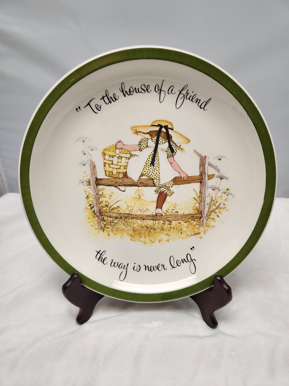 Vintage-Style Green Rim Holly Hobbie Decorative Serving Plate